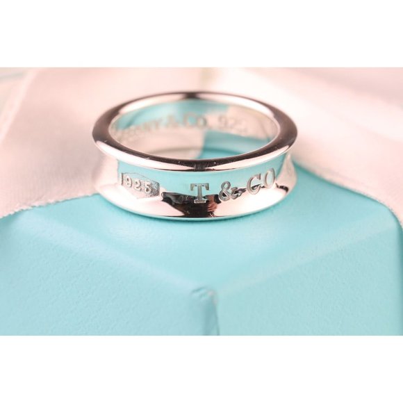 Tiffany & Co. 1997 Sterling Silver 925 1837 Concave Wedding Band Ring Size 7.25 - Picture 4 of 10